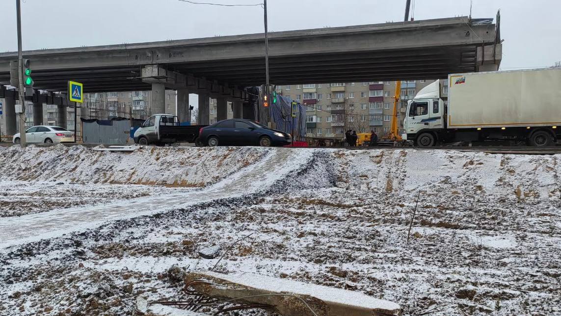 В Балабанове нашли временное решение для безопасных подходов к Киевской трассе

Несмотря на налич...