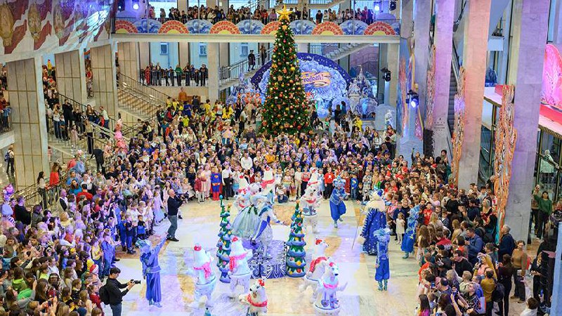 Обнинск, Калуга и Людиново поделились билетами на Кремлевскую елку с другими районами области. Ра...